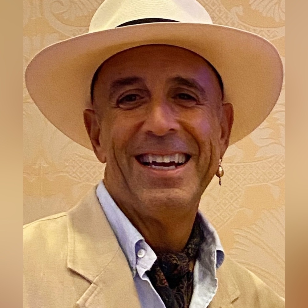 Meet your Posher, Armando